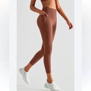 GAP Fit Recycled Power Workout Running hi-rise Leggings in Rust Brown L regular